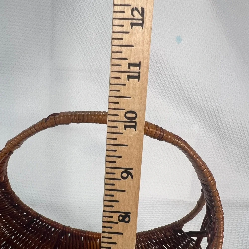 Vintage Woven Wicker Chicken Hen Egg Basket Dark Brown Farmhouse Decor 9 inch